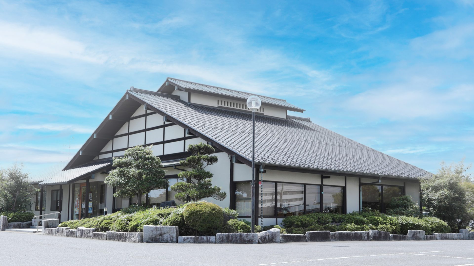 水戸の雄「まるくに青柳店」徹底解剖！混雑の真相と絶品ネタの全貌