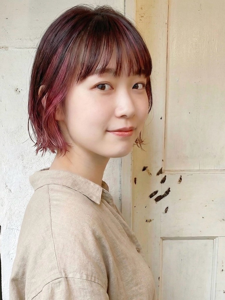 チラ見せで垢抜ける！ピンクのインナーカラー徹底解説と色持ち術