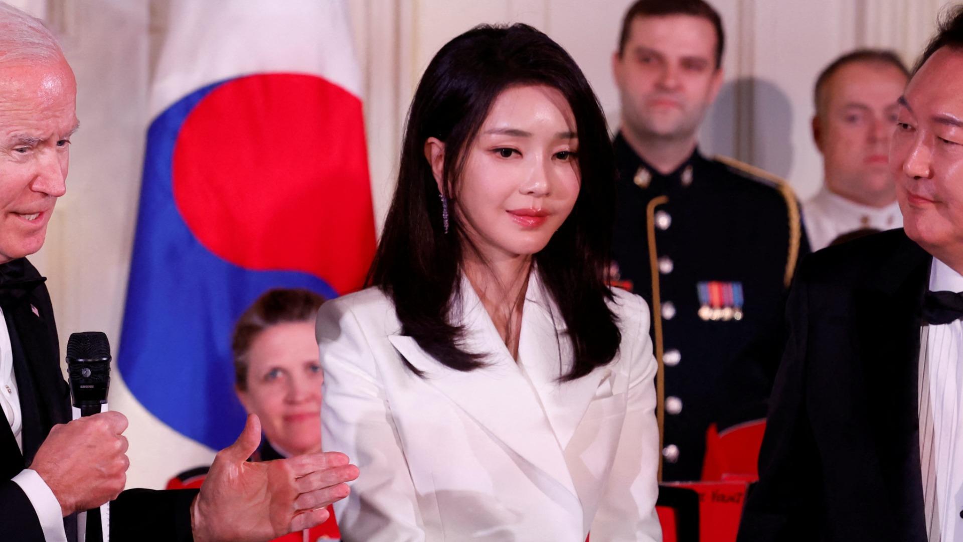 韓国大統領夫人キム・ゴンヒ氏の劇的変化！過去写真と整形の真相