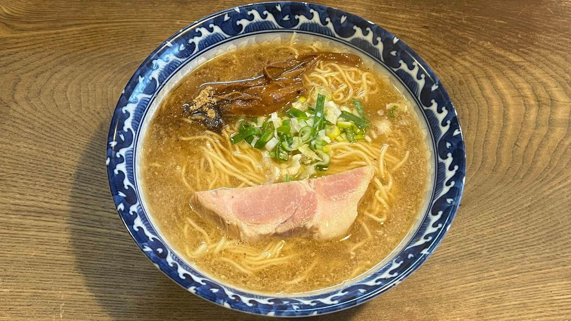室蘭ラーメン雷文の評判と現在｜閉店の真相と愛された名物味を徹底追跡