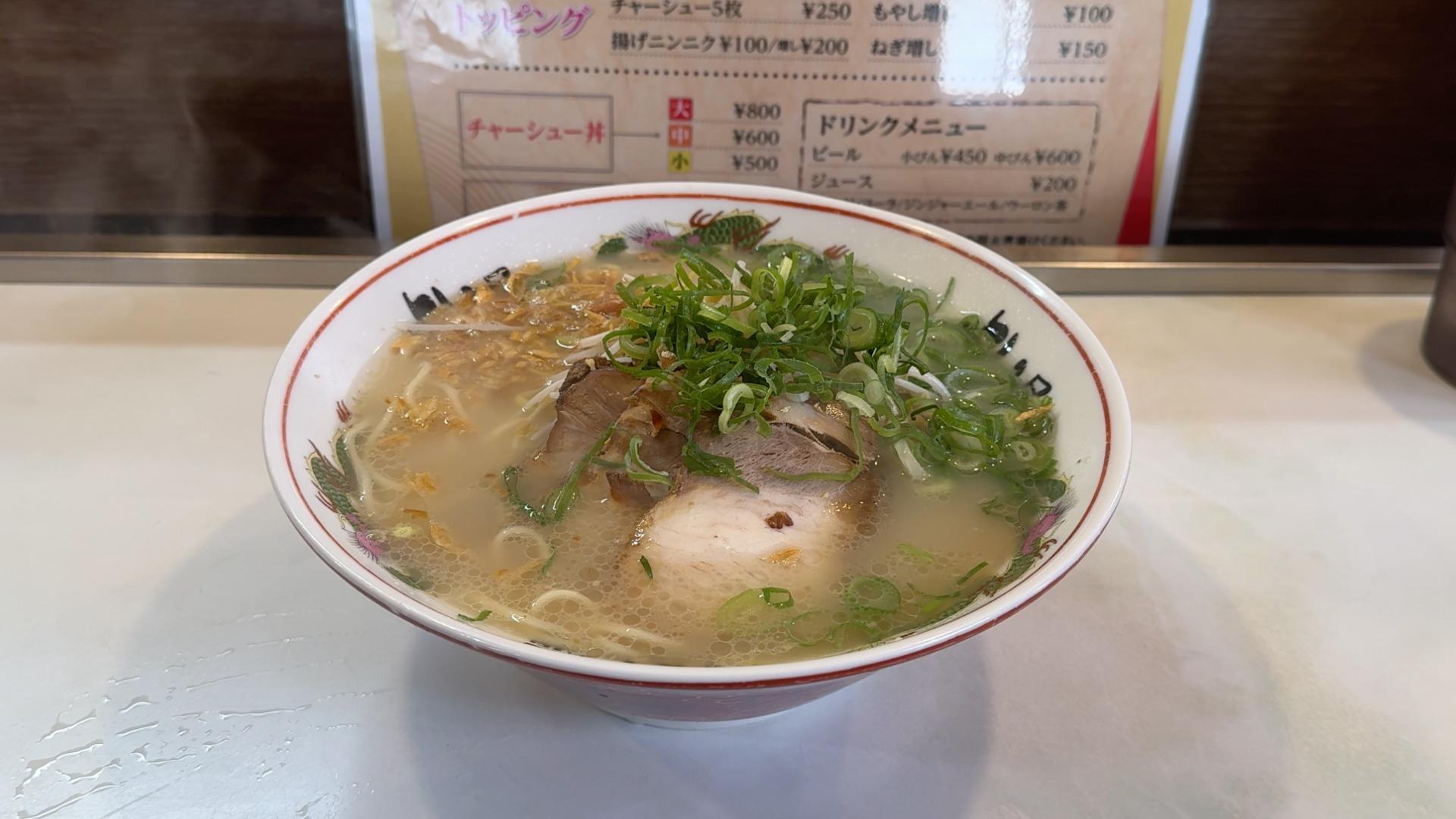 よしみ屋ラーメンの魅力と評判｜2026年最新メニュー＆実食徹底解剖
