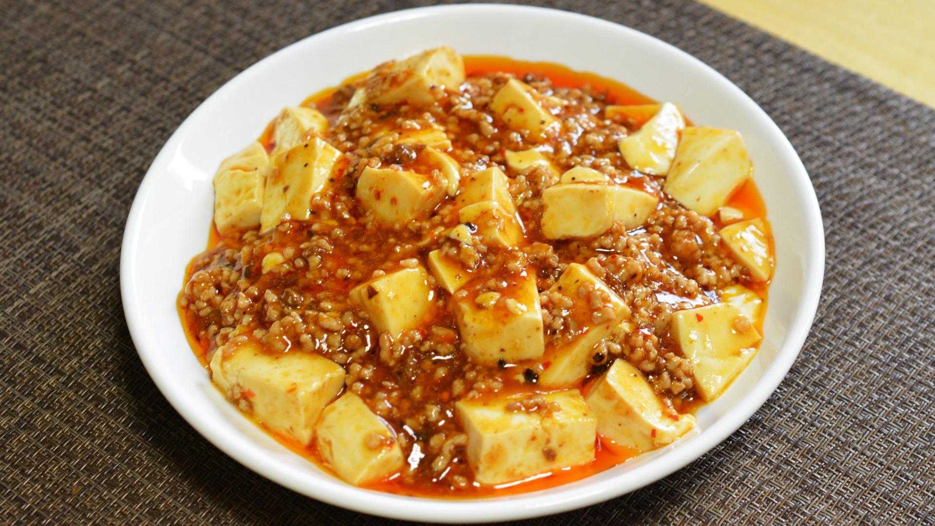 麻婆豆腐は何豆腐が正解？木綿・絹ごしの違いとプロ直伝の選び方