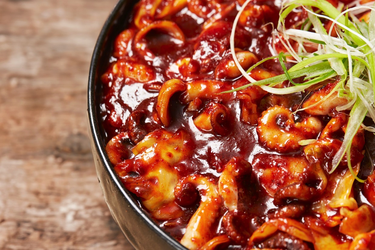 韓国タコ料理が空前のブーム！サンナッチからナッコプセまで徹底解剖