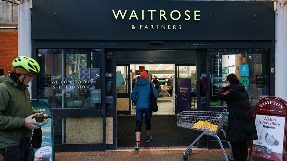 Waitrose Fired 17-Year Employee Walker Smith for Stopping a Shoplifter