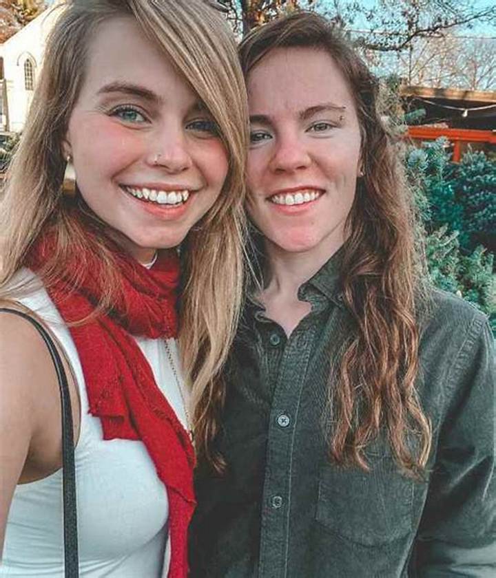 Hailee and Kendra Leaks: What They Are, How They Spread, and the Fallout