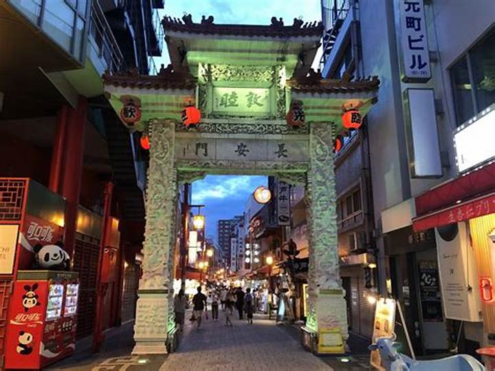 難波の夜を彩る熱狂の宴！「華友祭」の魅力と20年の歩みを徹底取材
