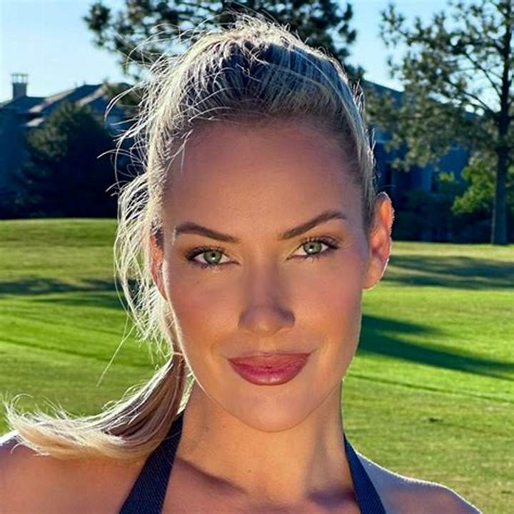 Paige Spiranac Course Outfit: What She Wears, Why It Matters