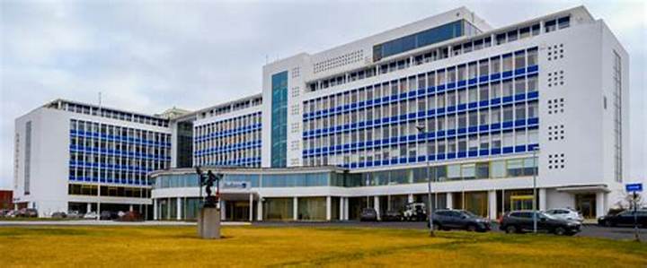 Saga University Live Campus: What to Expect at the Schedules, Tours, and Talks