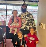 Samaje Perine Family || Wife, Kids, Parents, and Siblings.